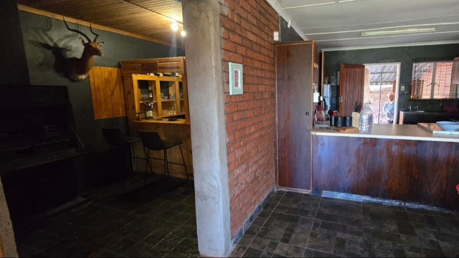 2 Bedroom Property for Sale in Koffiefontein Free State
